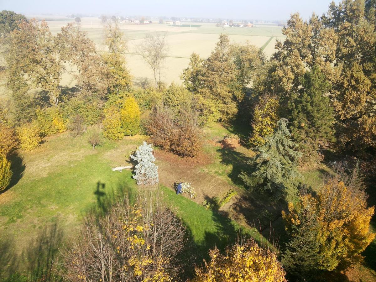 La Torre Di Longara Bed & Breakfast Калдерала ди Рено Екстериор снимка