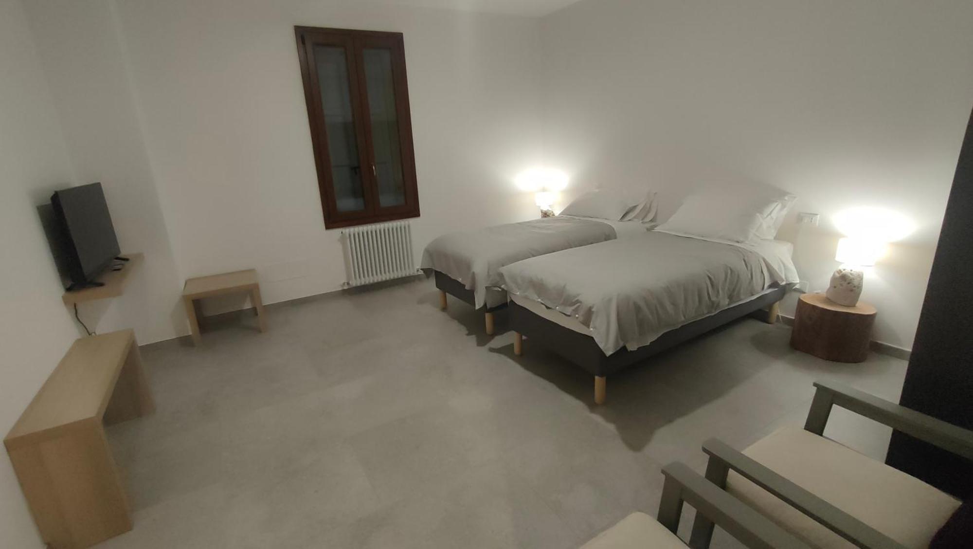 La Torre Di Longara Bed & Breakfast Калдерала ди Рено Екстериор снимка